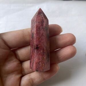Rhodonite crystal tower